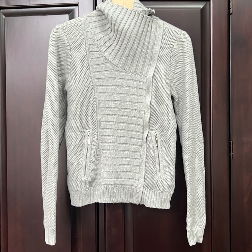 NY&co sweater